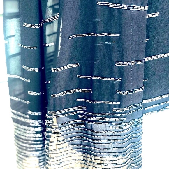 J KARA BEADED BLOUSE SET - Picture 3 of 4